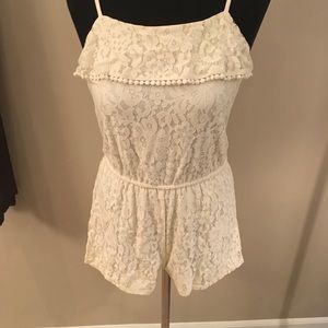 Lace romper